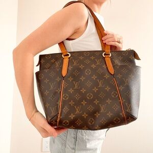 Louis Vuitton Totally Monogram Brown Tote Bag